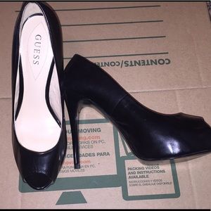 Guess Peeptoe Platform pumps